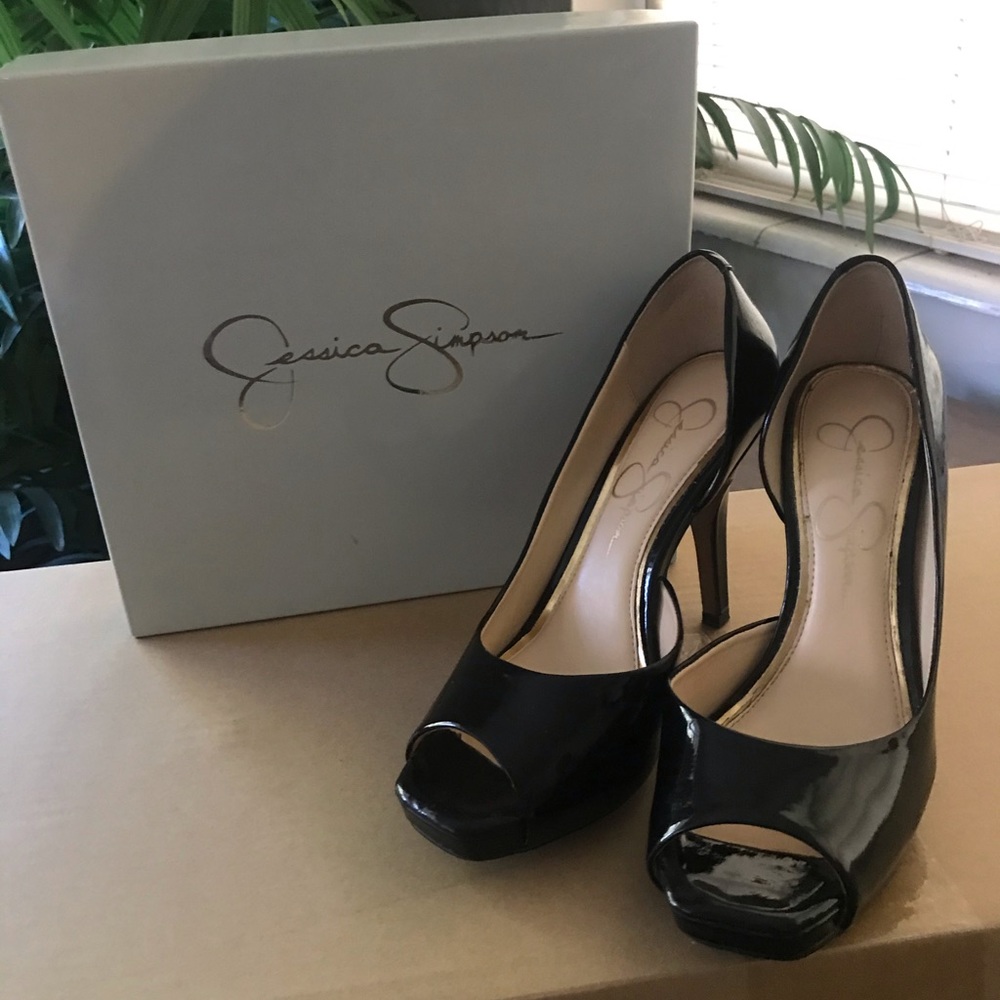 Jessica Simpson “Josette” back patent heels
